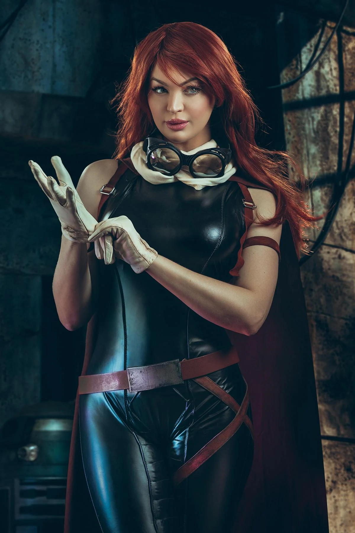 Mara Jade from Star Wars (Danielle DeNicola) picture 2 of 3