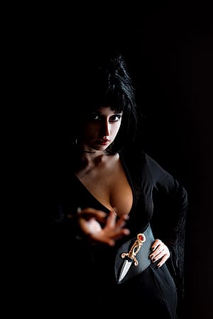 Elvira Mistress of the Dark by Costellan'