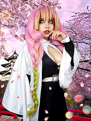 Mitsuri from Demon Slayer by Yunotheloosecannon'