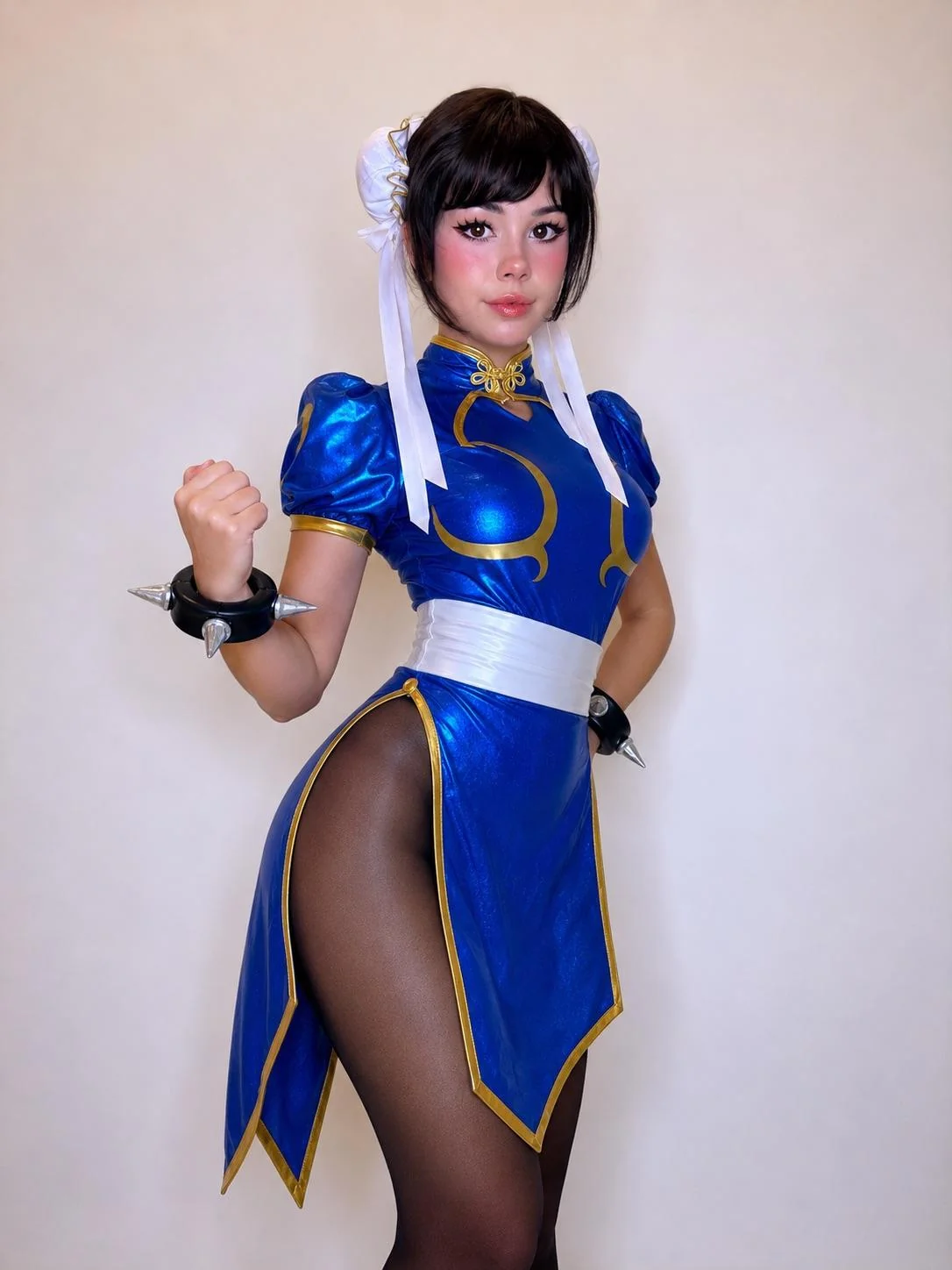 Chun-Li by Lucy Blake [StreetFighter] picture 3 of 5