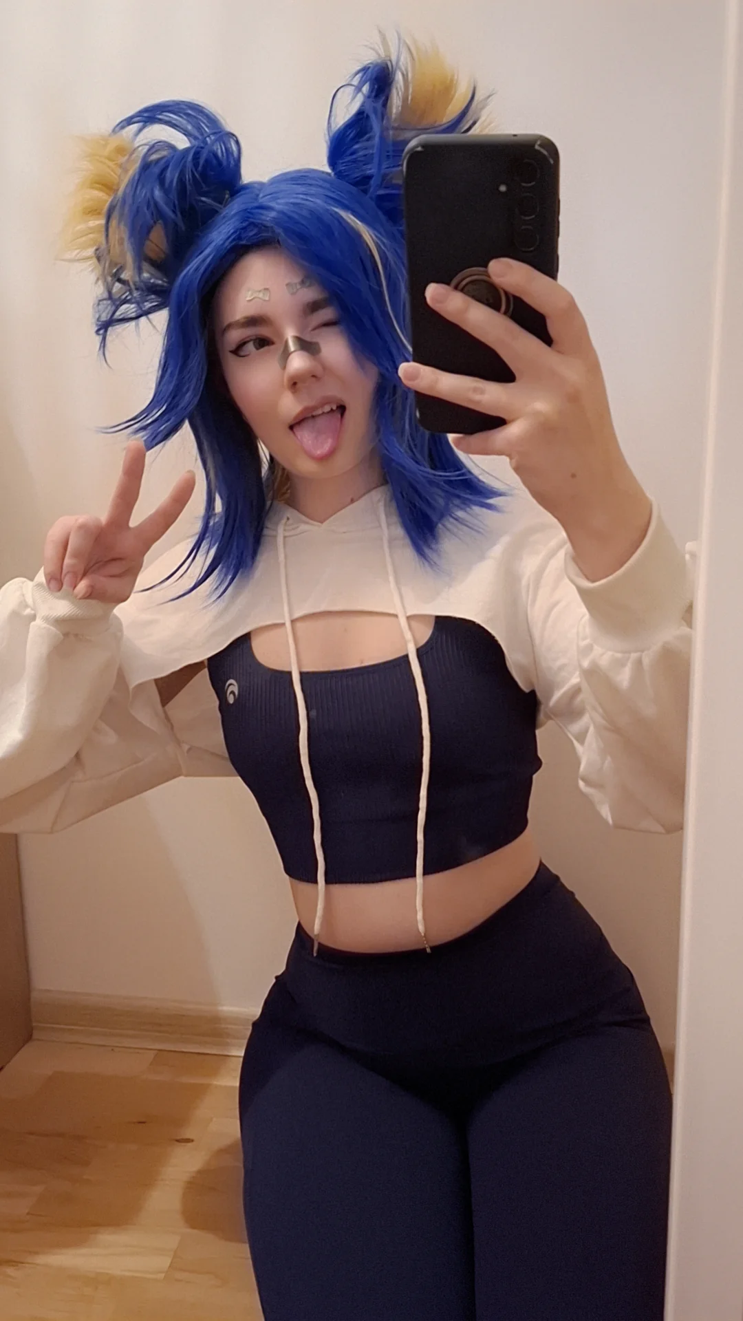Mon cosplay de Neon [valorant] par (cyber_neko1) picture 1 of 3