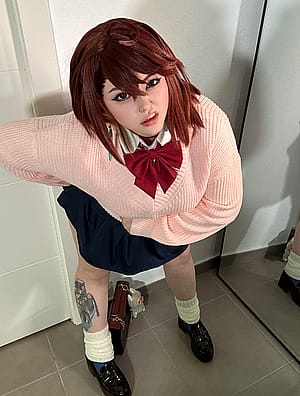 Momo Ayase's lil attitude never hurt anybody (Kuroitsne)'