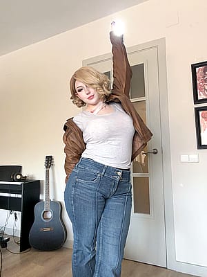 Grace Ashcroft from Resident Evil by Kuroitsne'