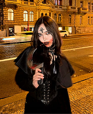 Mia/My Cassandra Dimitrescu cosplay Halloween 2 years ago'