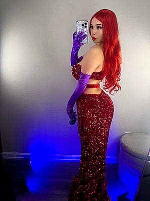 Jessica Rabbit cosplay (by Chanel)'