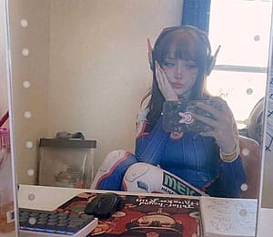 D.va Cosplay /Aylin Garcia'
