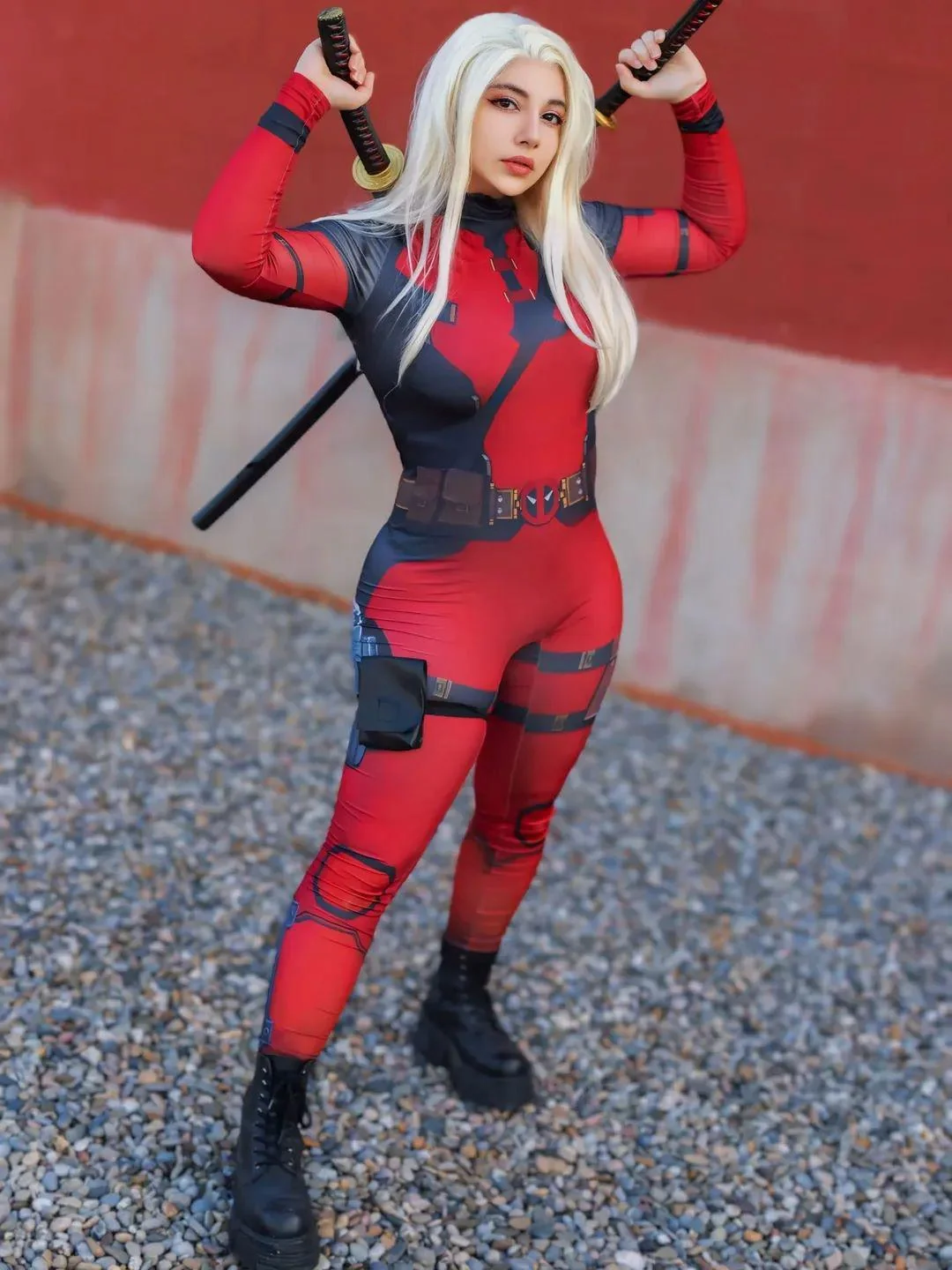 Deadpool cosplay by Yunotheloosecannon picture 1 of 1