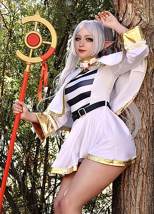 My Frieren cosplay (Shiro_konekochan)'