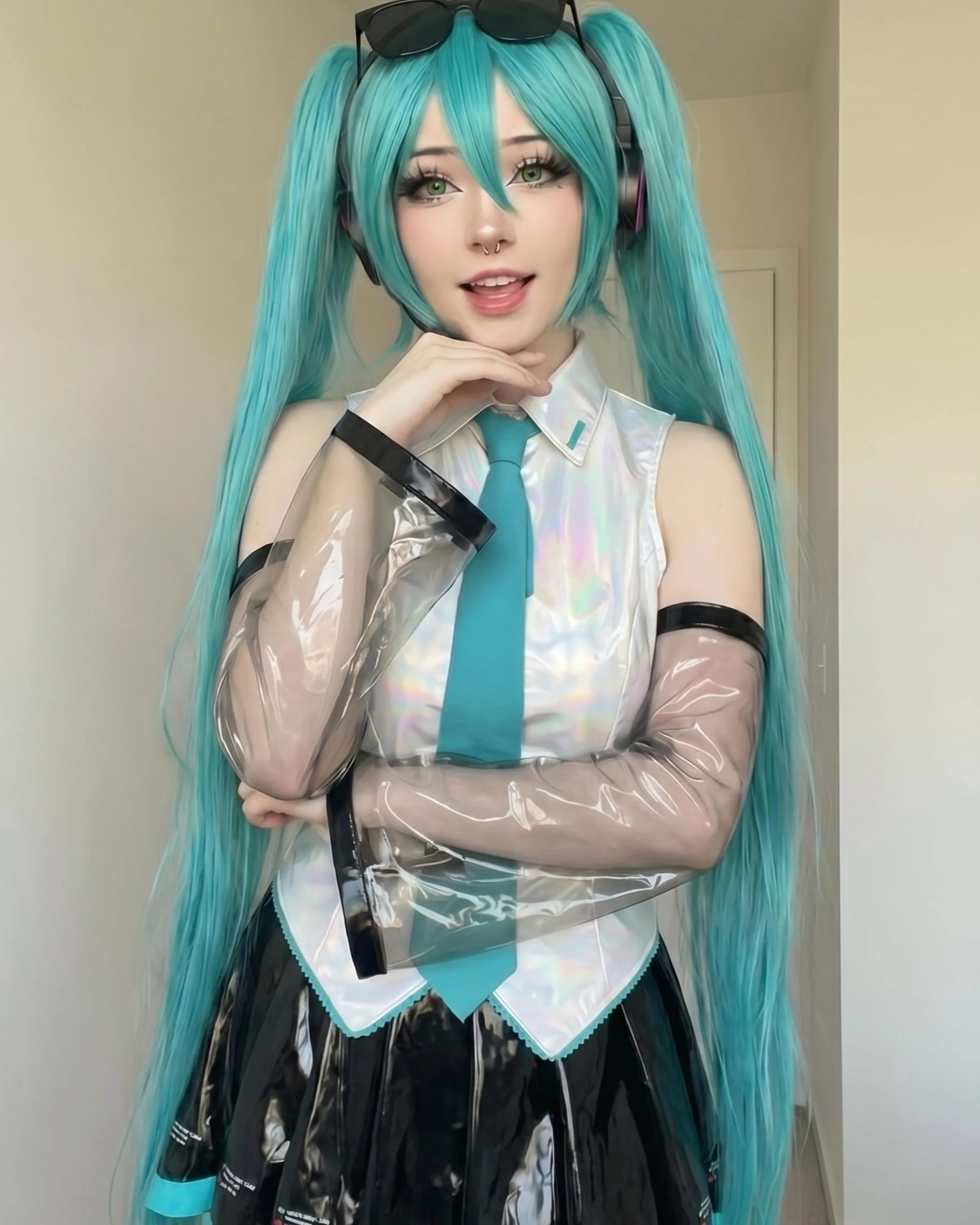 Hatsune Miku cosplay (Moshi) picture 1 of 1