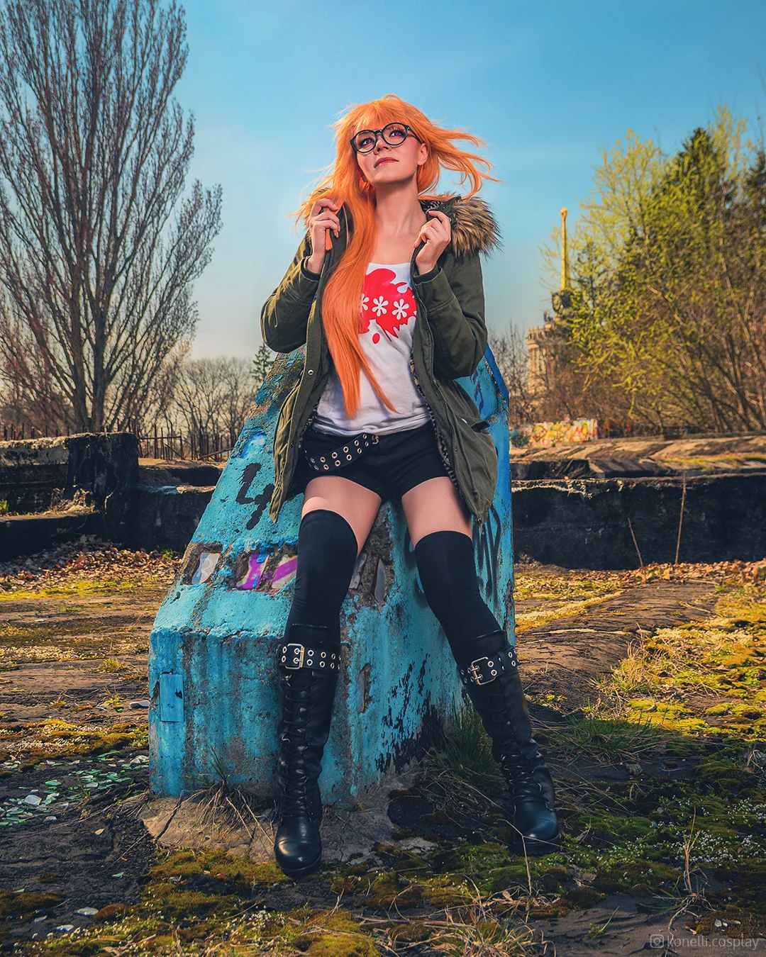 When the cosplay feels suspiciously natural [Futaba Sakura from Persona 5 by me, @konelli.cosplay] picture 5 of 5