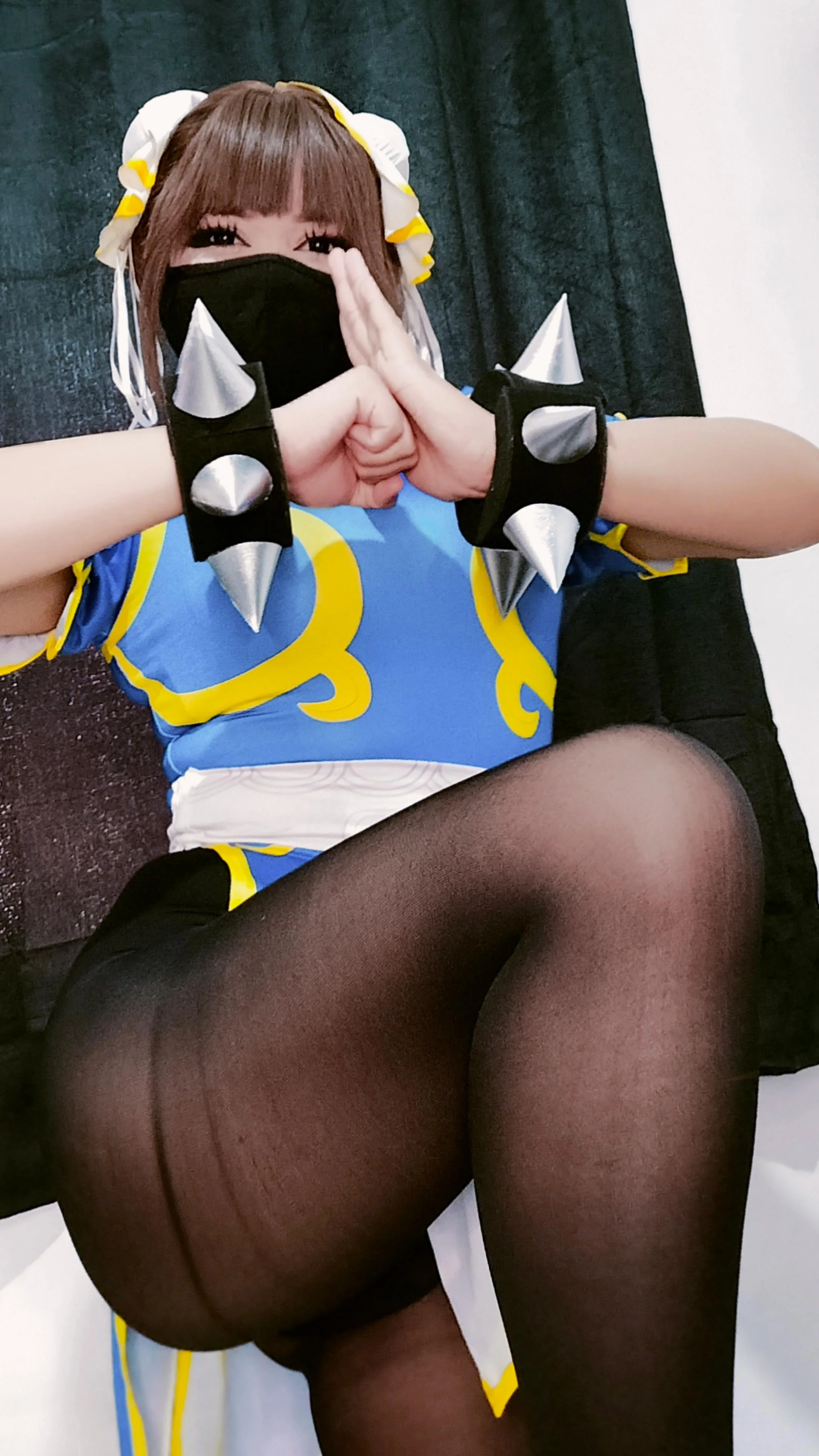 ✨🩵 Chun-Li 🩵✨ cosplay by baby_kira_666 picture 2 of 3