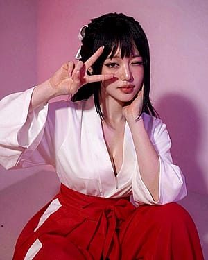Low effort Utahime cosplay by me (Kangm3i)'