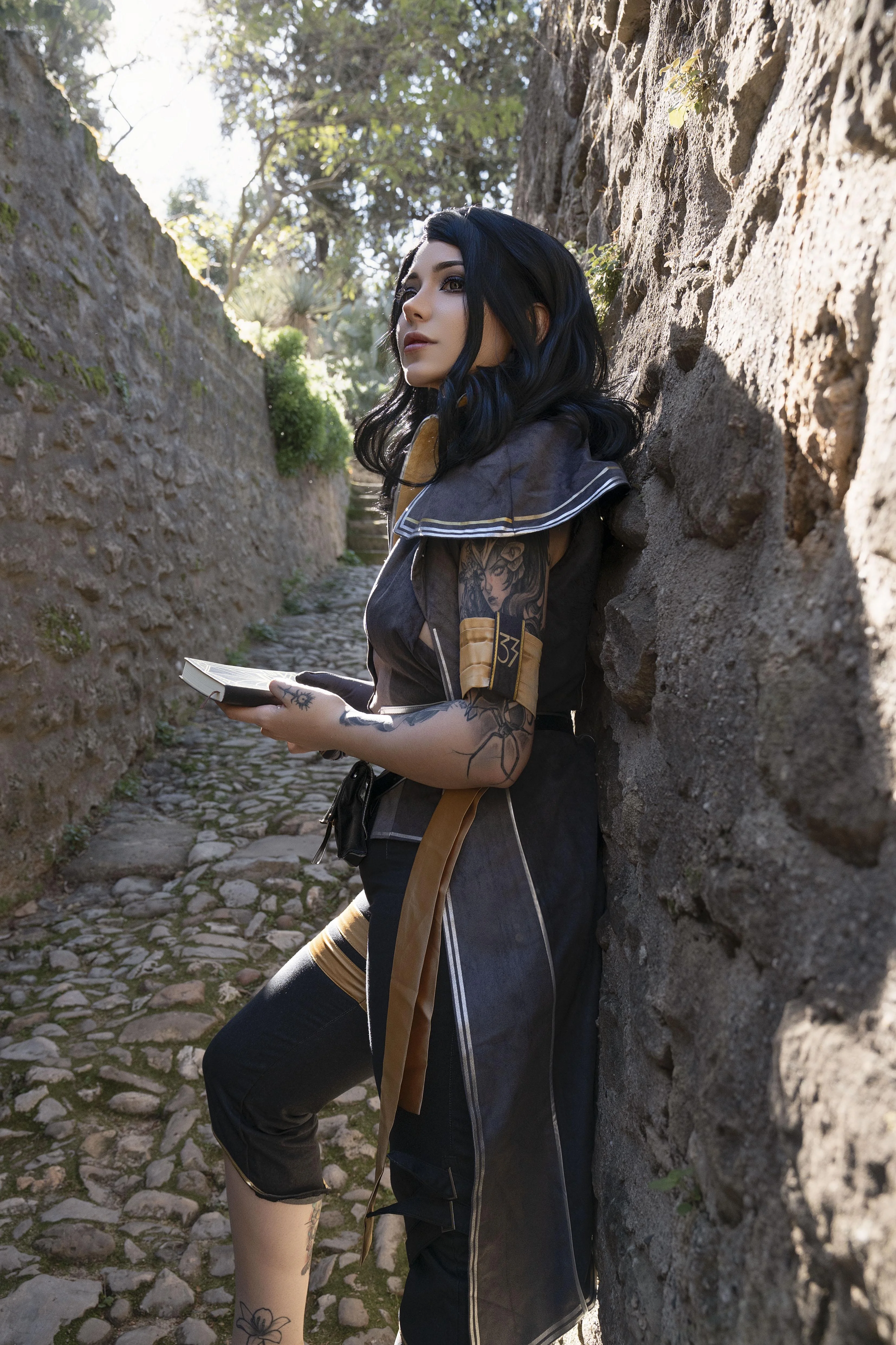 Cosplaying Lune from Expedition 33 (Kuroitsne) picture 1 of 1