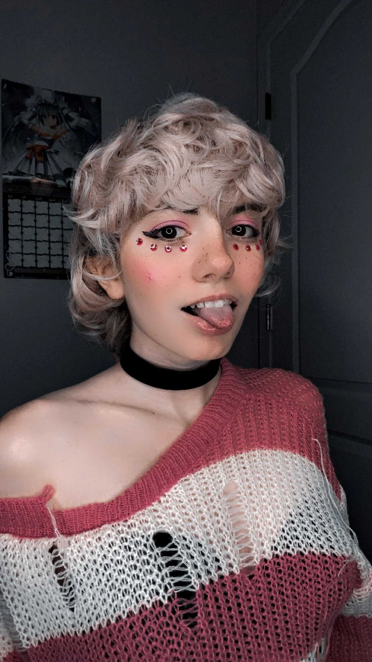 Human Angel Dust Closet Cosplay picture 3 of 3